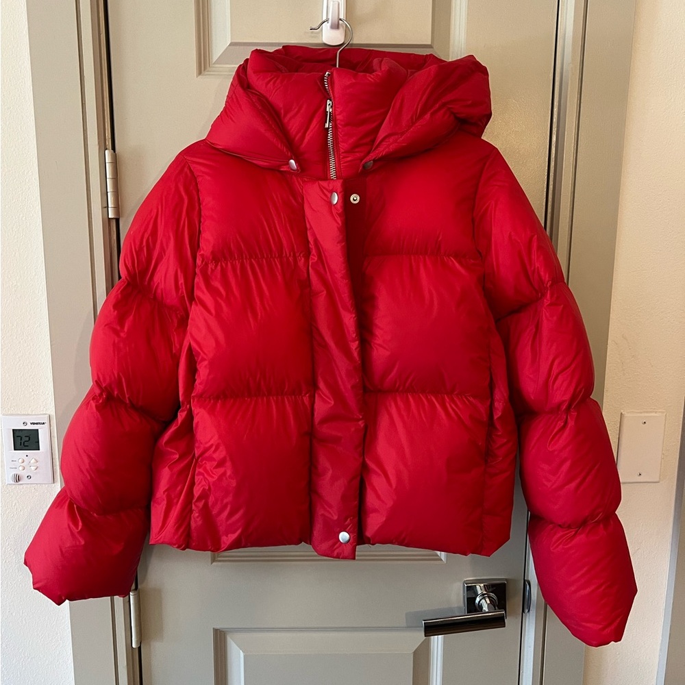 Banana republic puffer jacket